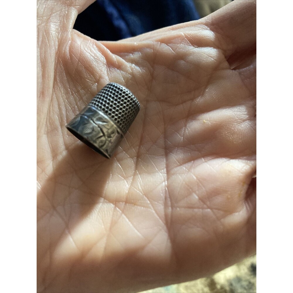 Sterling Silver Antique Simon Bros. Sewing Thimble Running Scrolls C 1890’s Old - Picture 5 of 10